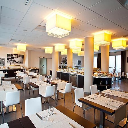 Hotel Fiera Rimini Ngoại thất bức ảnh